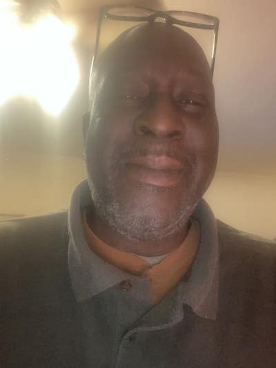 I am a male aged 66. I am looking for a large... Main Photo