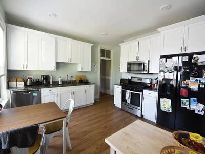 Large room available now  Main Photo