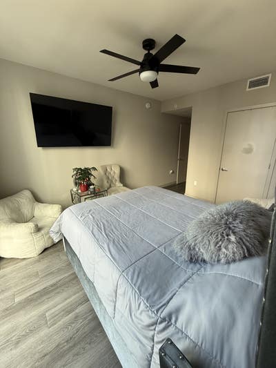 Private Room Available in Beautiful 2BR Apartment  Main Photo