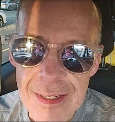 Looking for a mid to long term roommate Main Photo