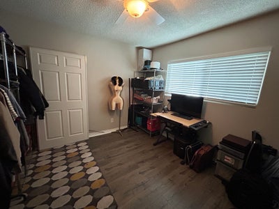 Searching for a roommate to rent my 2nd bedroom  Main Photo