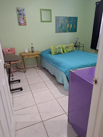 Location , Convenience, Comfort! Main Photo