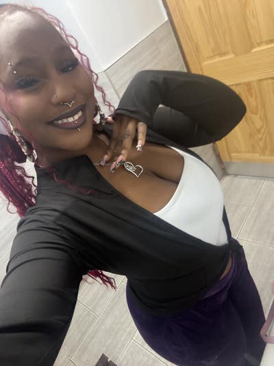 Room wanted in Bronx, NY Main Photo