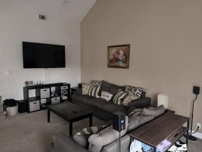 Room with private bathroom Main Photo