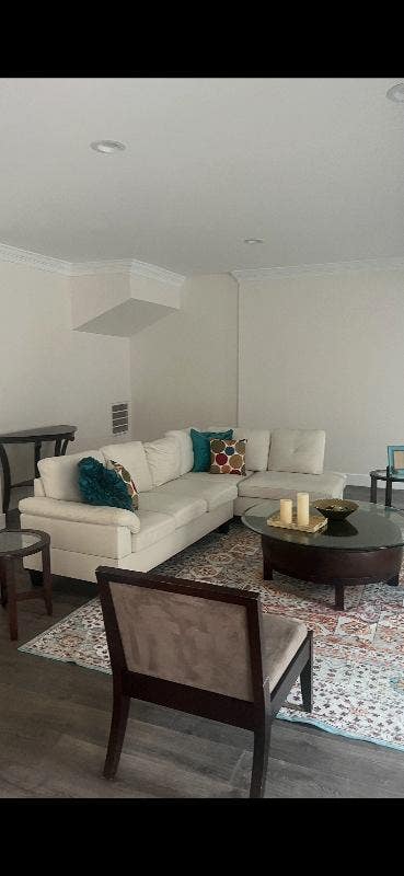 Luxury home Main Photo