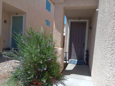 Master Bedroom ! Main Photo