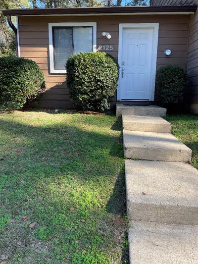 Townhome for Rent Main Photo