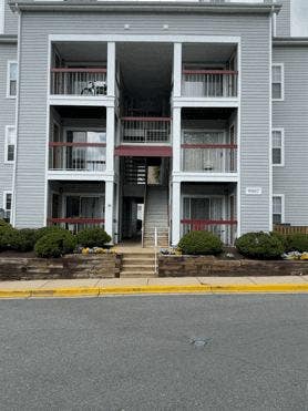 Cozy renovated condo in Gaithersburg Main Photo