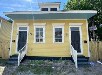 Charming Single Unit in New Orleans | Available Ma Main Photo