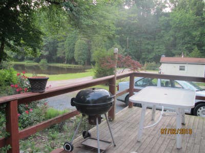 Mobile Home in Country Setting near Shady Maple Main Photo