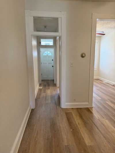 Pigtown Home! Urgently looking for two roomies! Main Photo