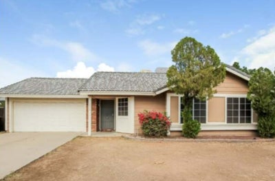 Private room with Shared bathroom Main Photo