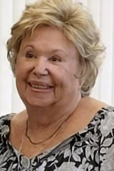 Charming Condominium to Share  in Manalapan Main Photo