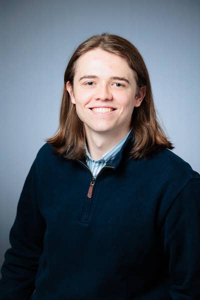 Room wanted in San Francisco Bay Area Main Photo