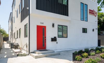 Private Room with Private Bathroom Shared Unit Main Photo