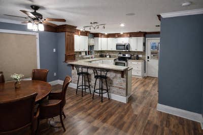  Super Host | Upscale Spacious Home | Oversized Ro Main Photo