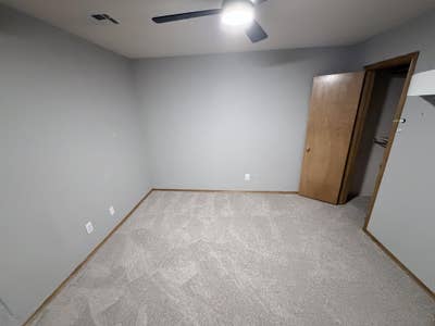 Room in Edmond!! Gated Community Main Photo