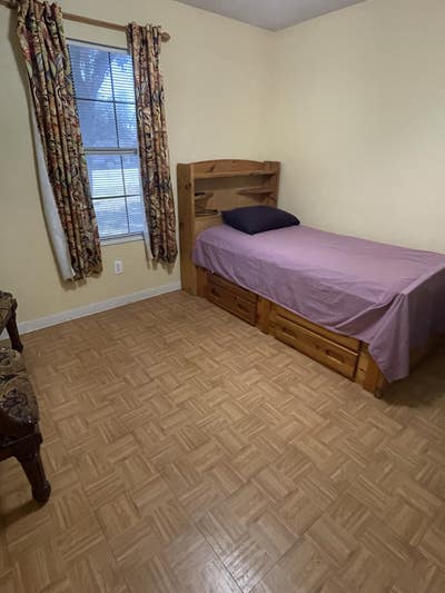 2 rooms for rent  Main Photo