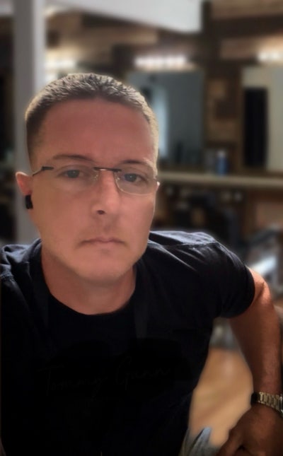 Room wanted in 19118 Main Photo