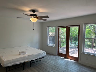 Huge MSTR w/Bath/W.I.C/Yard/Trees! Aim is Longterm Main Photo