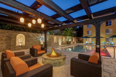 Room for rent - (3 Beds 2 Baths) Main Photo