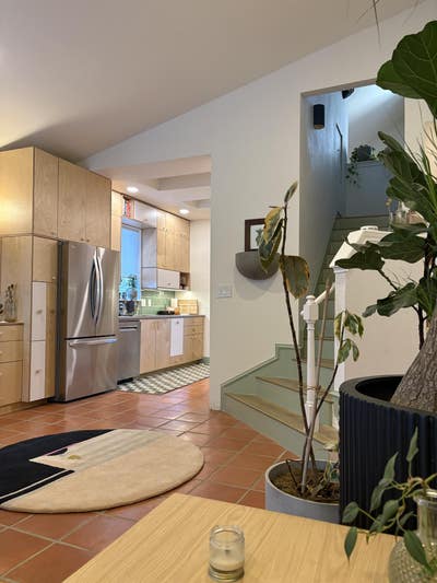 Upstairs Suite for Rent Main Photo