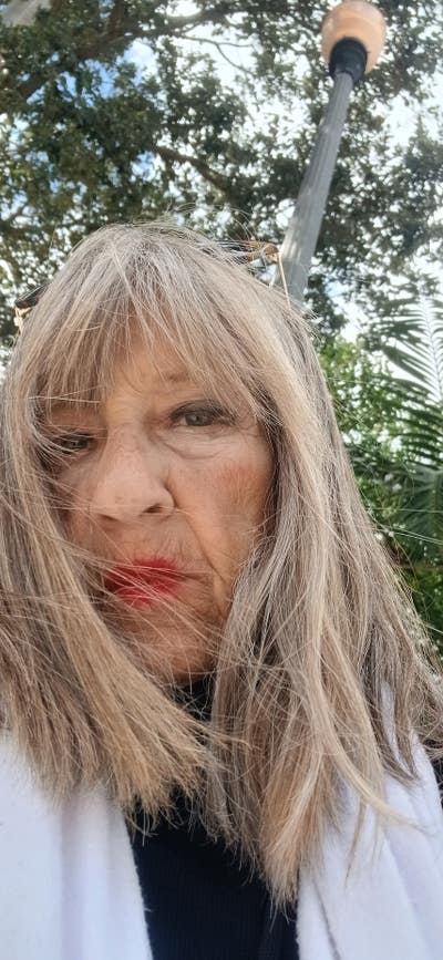 Room wanted in Miami Beach, FL Main Photo