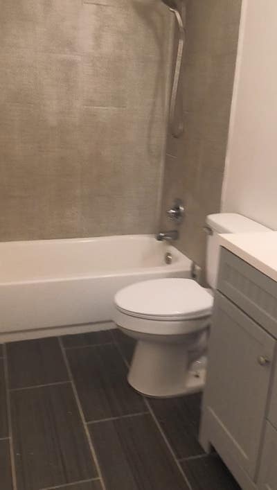 Room  available  Main Photo