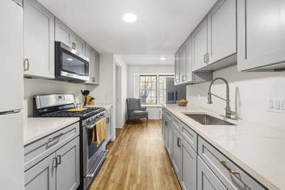 Modern & Comfy House in Austin Main Photo