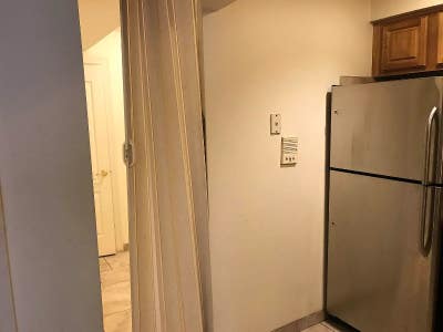 Charming 1 Bed Bath Condo in Flushing | Main Photo