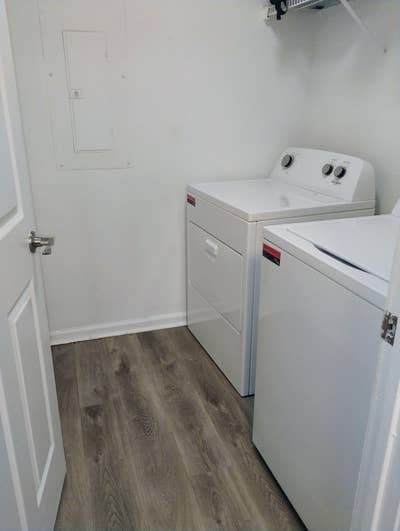 Live in Stockbridge Main Photo