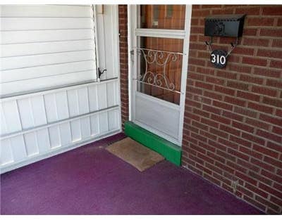 Cozy and well maintained independent home Main Photo