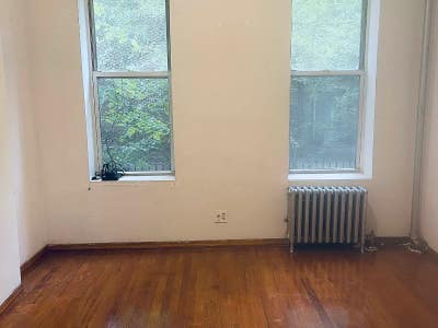 Modern 1 Bed Condo in Prime Location | 717 E 5th S Main Photo