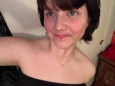 Female worker looking for a room in LA now Main Photo