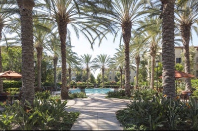 Room avail w/ private bath Main Photo