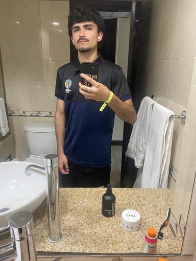 Student athlete looking for a room in Orange Main Photo