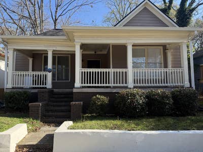 Spacious Room Available Downtown Atlanta Main Photo