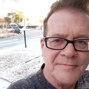 Need a room Main Photo