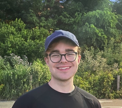 Looking for Apt Starting Apr/May Main Photo