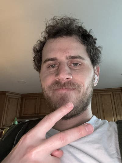 34 year old male looking for Highland Park room Main Photo