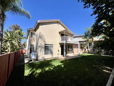 Room in a house in Escondido with big back yard Main Photo