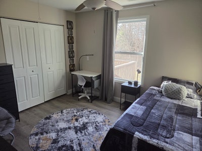 For healthy, active, full-time employed profession Main Photo