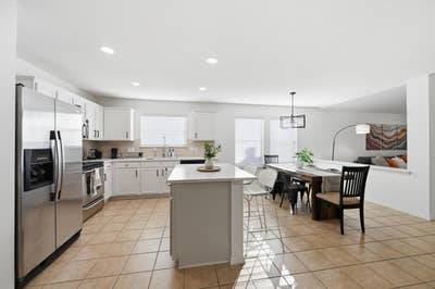 👉 Private Room + Bath | Quiet 76227 Home Main Photo