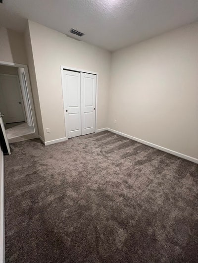 Room for rent  Main Photo