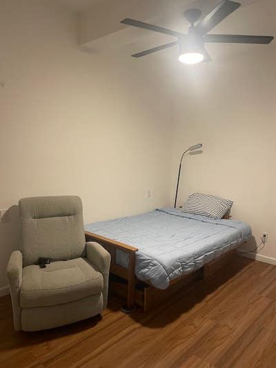 Room with Bathroom for Rent near CSUN Main Photo