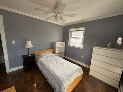 Room Available in Suffern House Main Photo