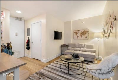 🏙️ Room Available – Midtown East Main Photo