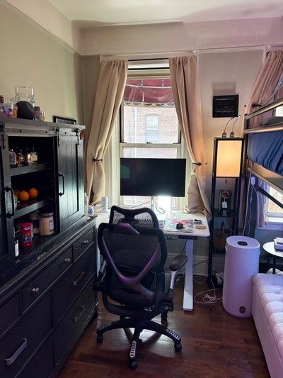 Large Sunny Astoria Room - Available Now Main Photo