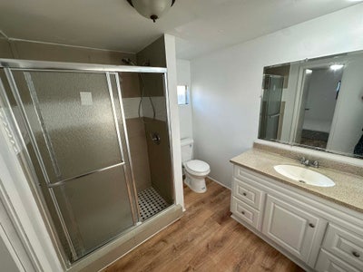 Room for rent Main Photo