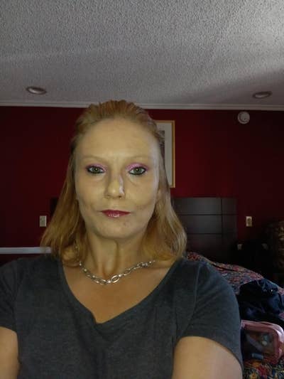 Female looking for a room in Orange CA today Main Photo